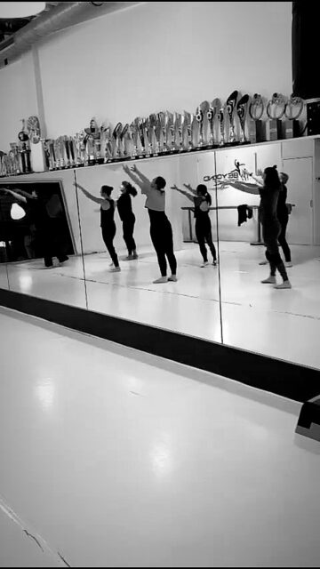 A new week a new choreography ❤️
Lyrical Jazz by @dance_teacher_ils
#adultdanceclasses #adultdancer #lyricaljazz #dancefamily #passievoordans💜 #beyondbasic #jazz #neverstopdancing #jazzdance
