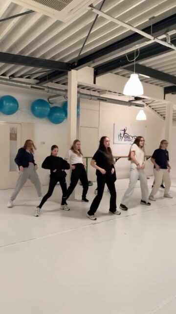 Vibes on a thursday ✌🏻