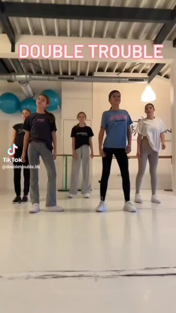 Check out hiphop competition team Double Trouble by @sanne.enya
#hiphopdance #competitiondancers #hiphop #tiktok #dancefamily #beyondbasic #doubletrouble #passievoordans💜 #dancerslife